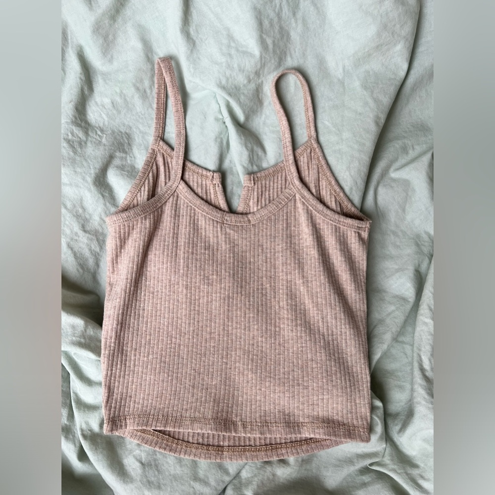 Button Tank - Picture 2 of 3